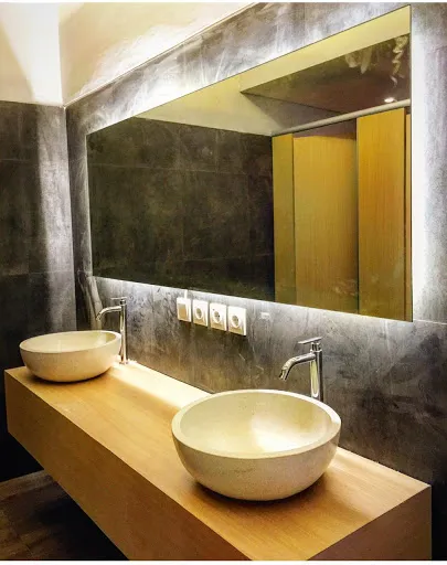 XOXO Kuta Legian Hostel - Bali 1