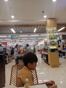 GrandLucky Supermarket 3