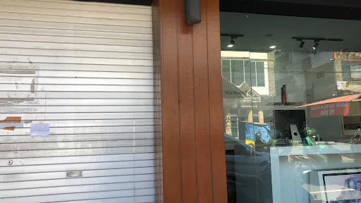 Apple Market Store Bali 3