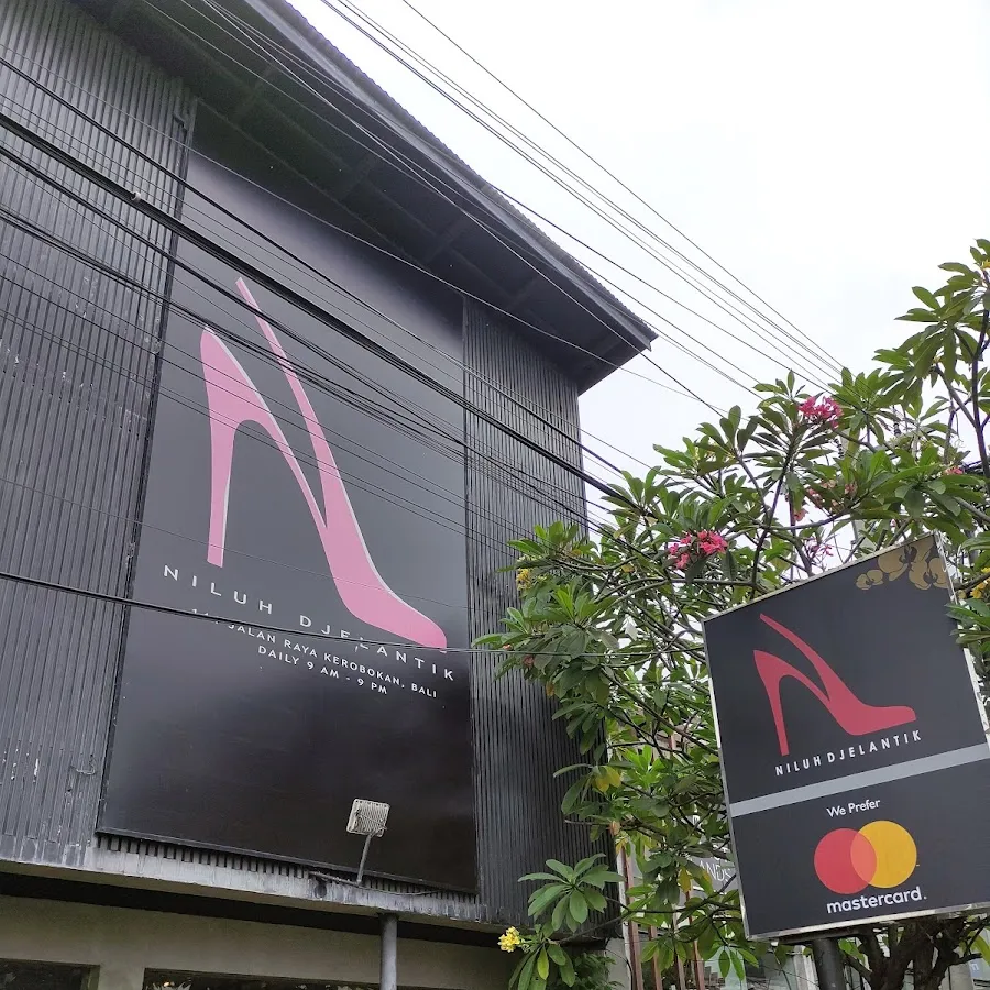 Niluh Djelantik 1