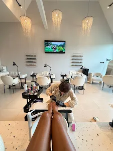 W Nail Bar Umalas 4