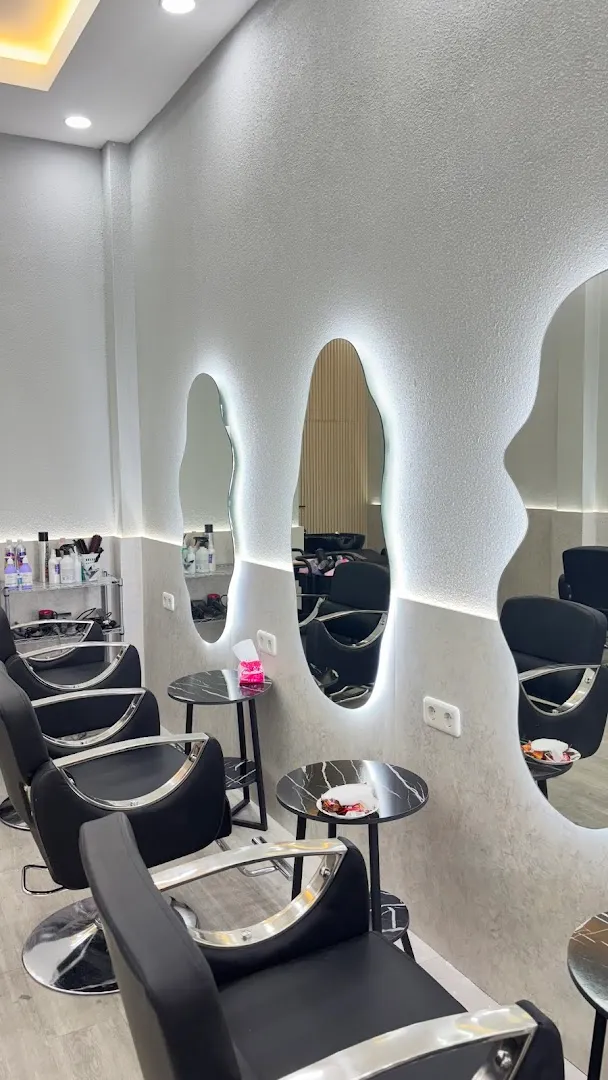 Very Me Beauty Salon Soputan 3
