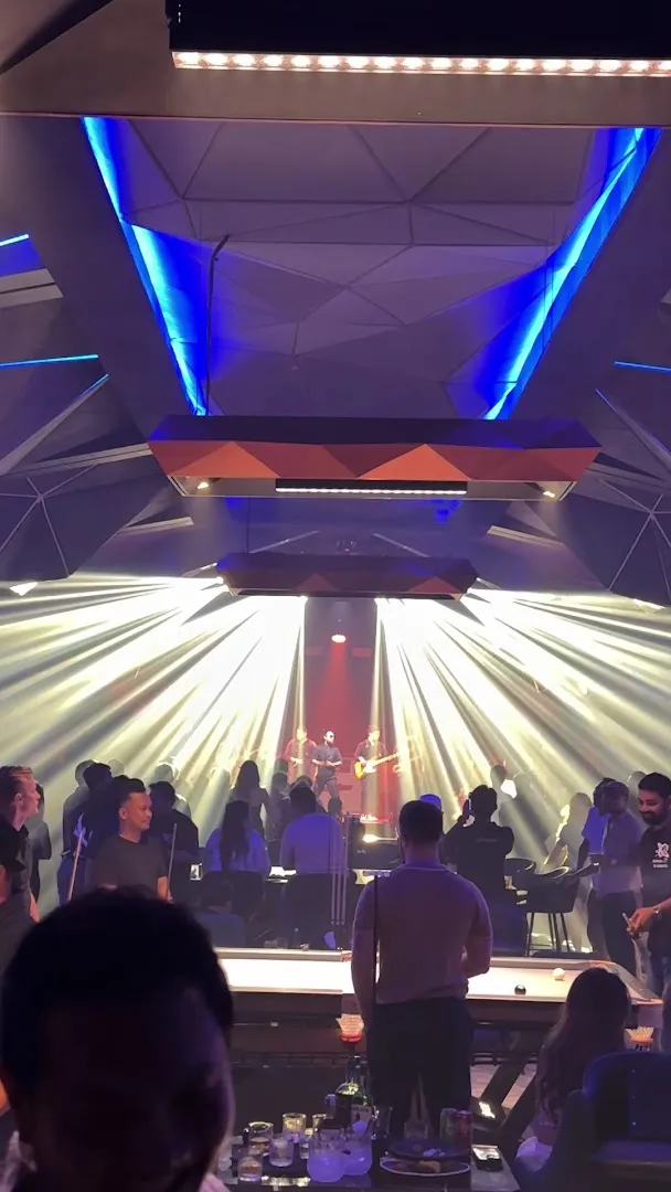 Oxso Lounge and Billiard 1