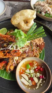 MANAW - Contemporary Thai Dining 3