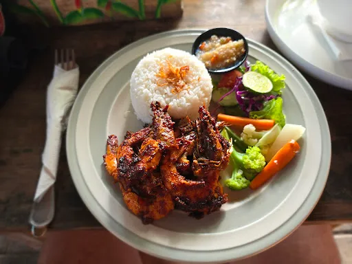 Warung Pantai 3