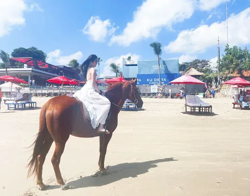 Horse Riding Seminyak Beach Bali 3