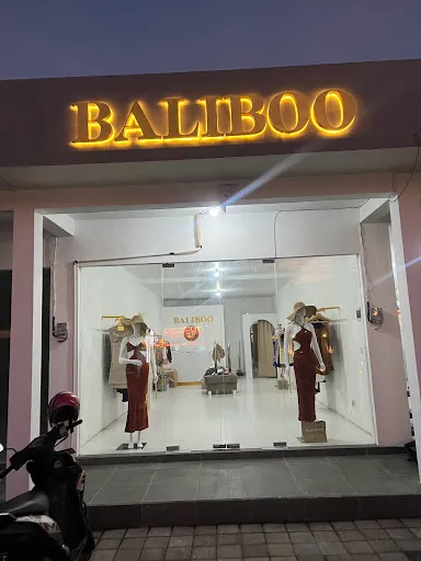 Bamboo Blonde Seminyak Village 3