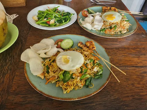 Warung Dedalu 4