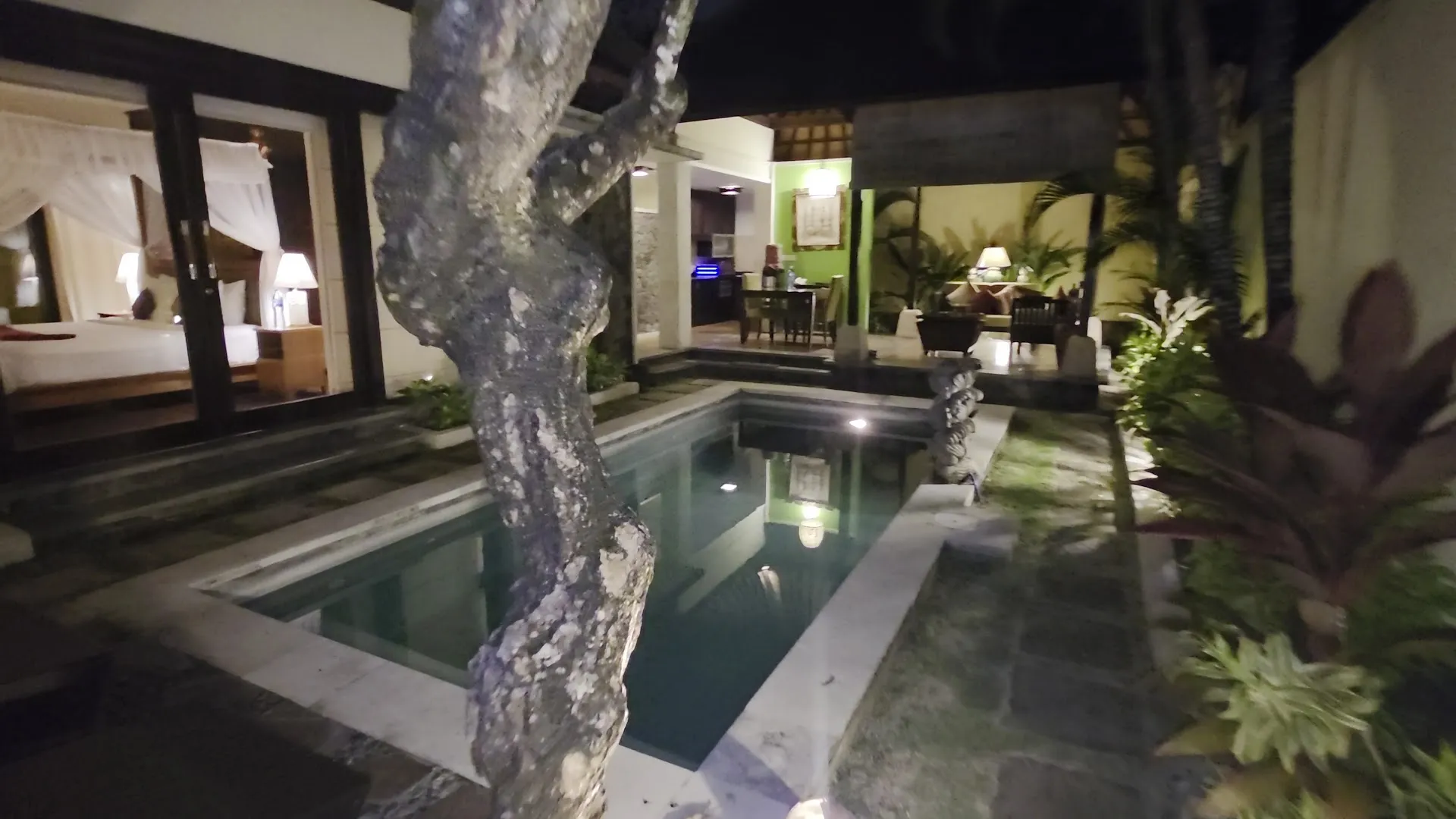 The Sanyas Suite Bali 1