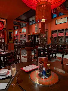 Happy Chappy Restaurant 2