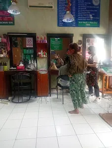 Kingnadi Salon Seminyak 2