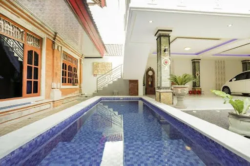 OYO 4003 Ceria Guesthouse Seminyak 3