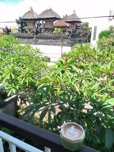 Dharma Guest House RedPartner