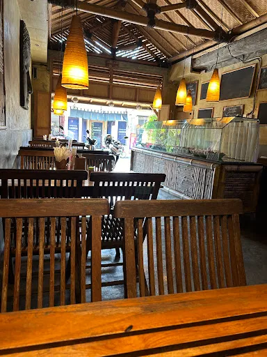Warung Taman Bambu 3