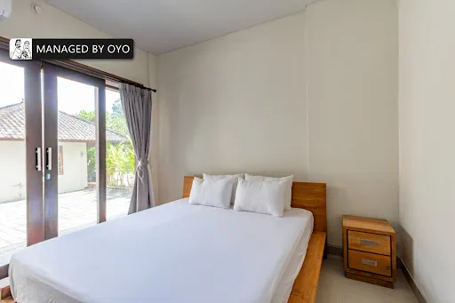 Super OYO Capital O 93984 The Kumpi 1