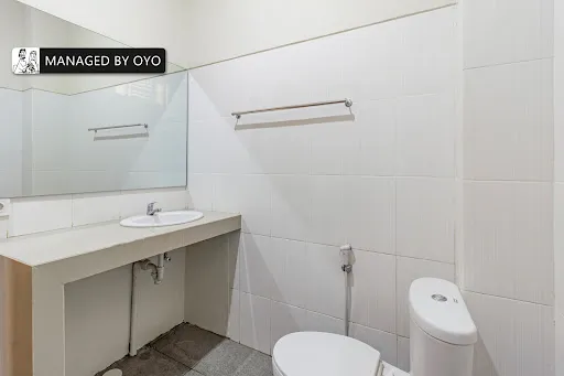 Super OYO Capital O 93984 The Kumpi 2