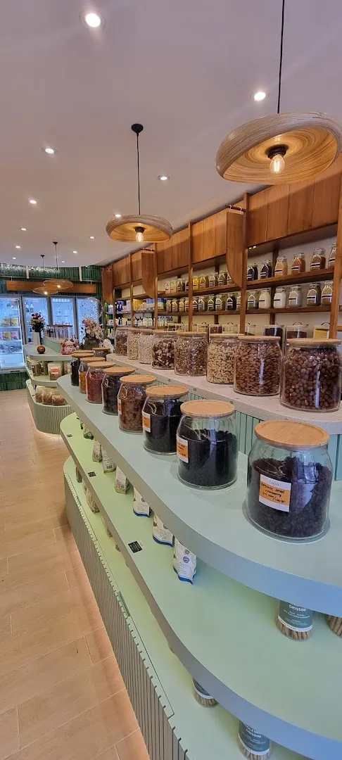 Luju's Organic &Healthy Grocer 1