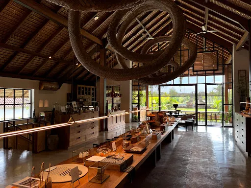 John Hardy Boutique & Gallery in Seminyak 4