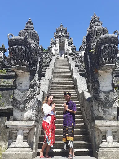 Bali Car Hire Driver 4