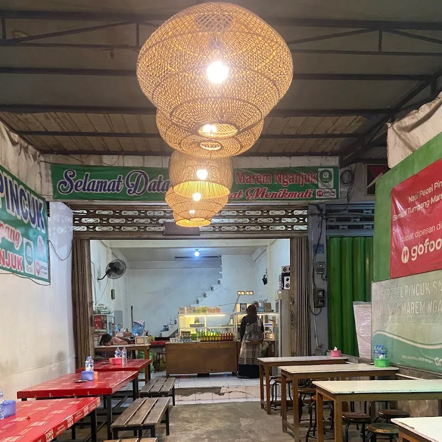 Nasi Pecel Pincuk Marem Nganjuk 4