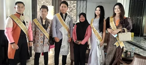 Dewi Tour bali 2