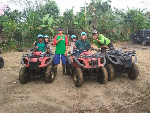 Dewi Tour bali 3