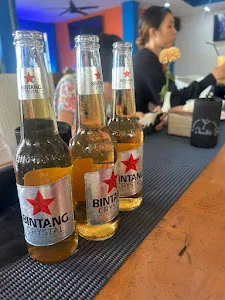 Sun Shooters Restaurant and Shooters Bar 4