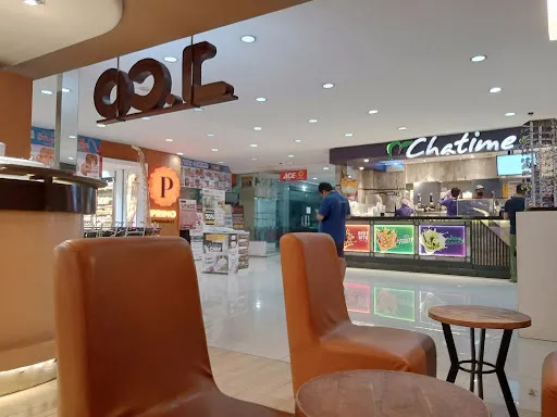 Sunset Point Shopping Centre 4