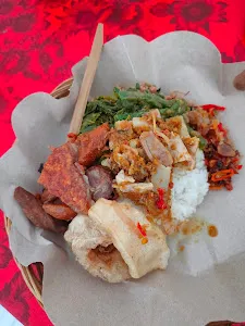 Men Oblos Ayam Betutu & Babi Guling 1
