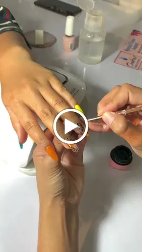 Ombré Nails Studio Bali 1