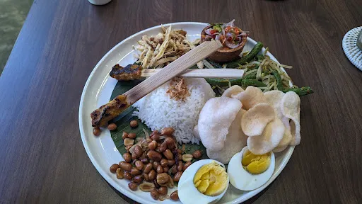 Three Kings Cafe Bali 4