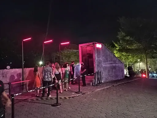 Vault Nightclub Bali 2