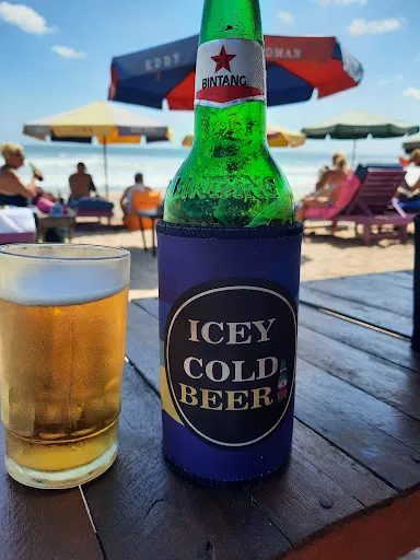 Joseph's Beach Bar & Surf School 2