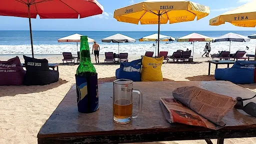Joseph's Beach Bar & Surf School 4