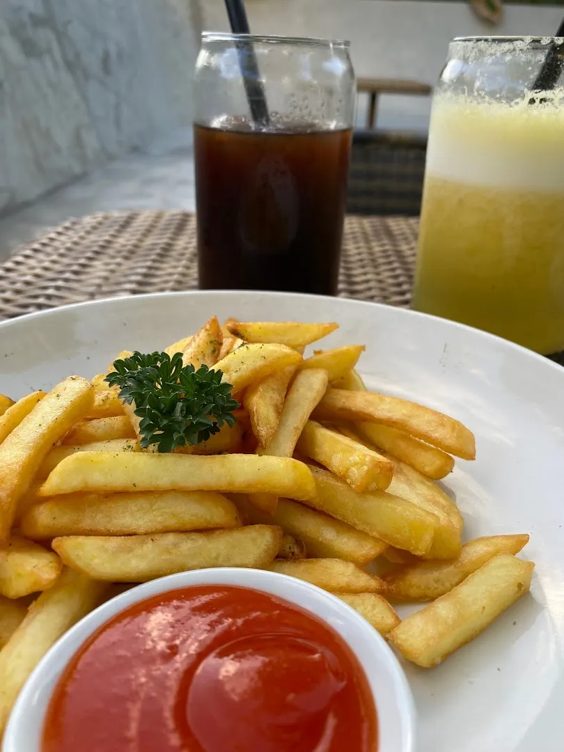 Mantra Coffee & Eatery 2