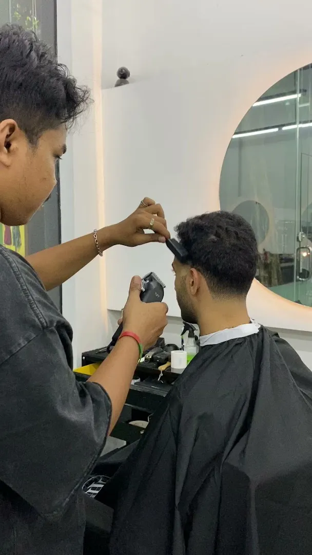 Men’s Lab Barber Studio Legian 1