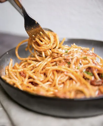 NOURISH CAFE BERAWA 2