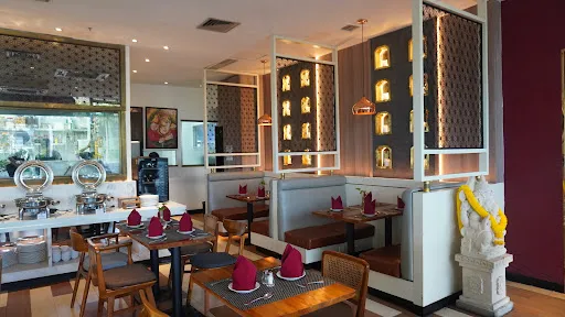 Ganesha ek Sanskriti Sunset Road (Traditional Indian Cuisine & Bar) 4