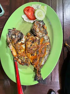 Warung Ikan Bakar Jo Ala Jimbaran 1