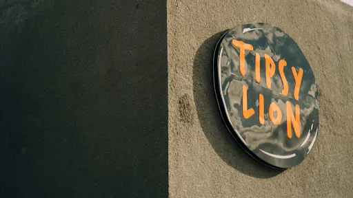 Tipsy Lion 3