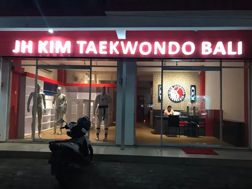 Rivas-JH Kim Taekwondo Bali 2