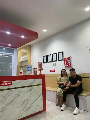 KLINIK OMSA SEMINYAK 1