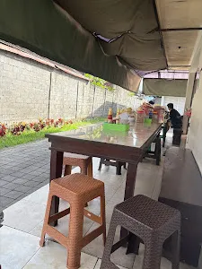 Ruby's Coffee and Kitchen 3