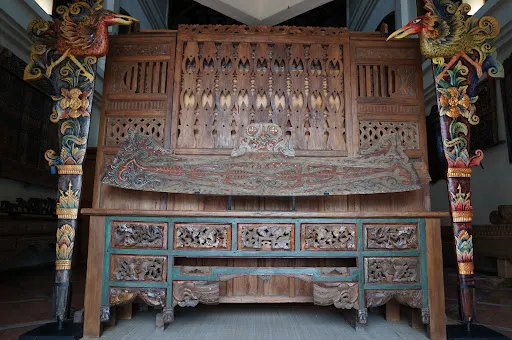 Ikat Gallery 1