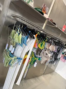 KISS 'N' THRILL Swimwear Canggu 2