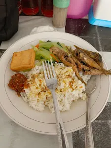 warung muslim bondowoso tiying tutul 2