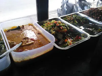 Warung Nasi Pecel Banyuwangi 4