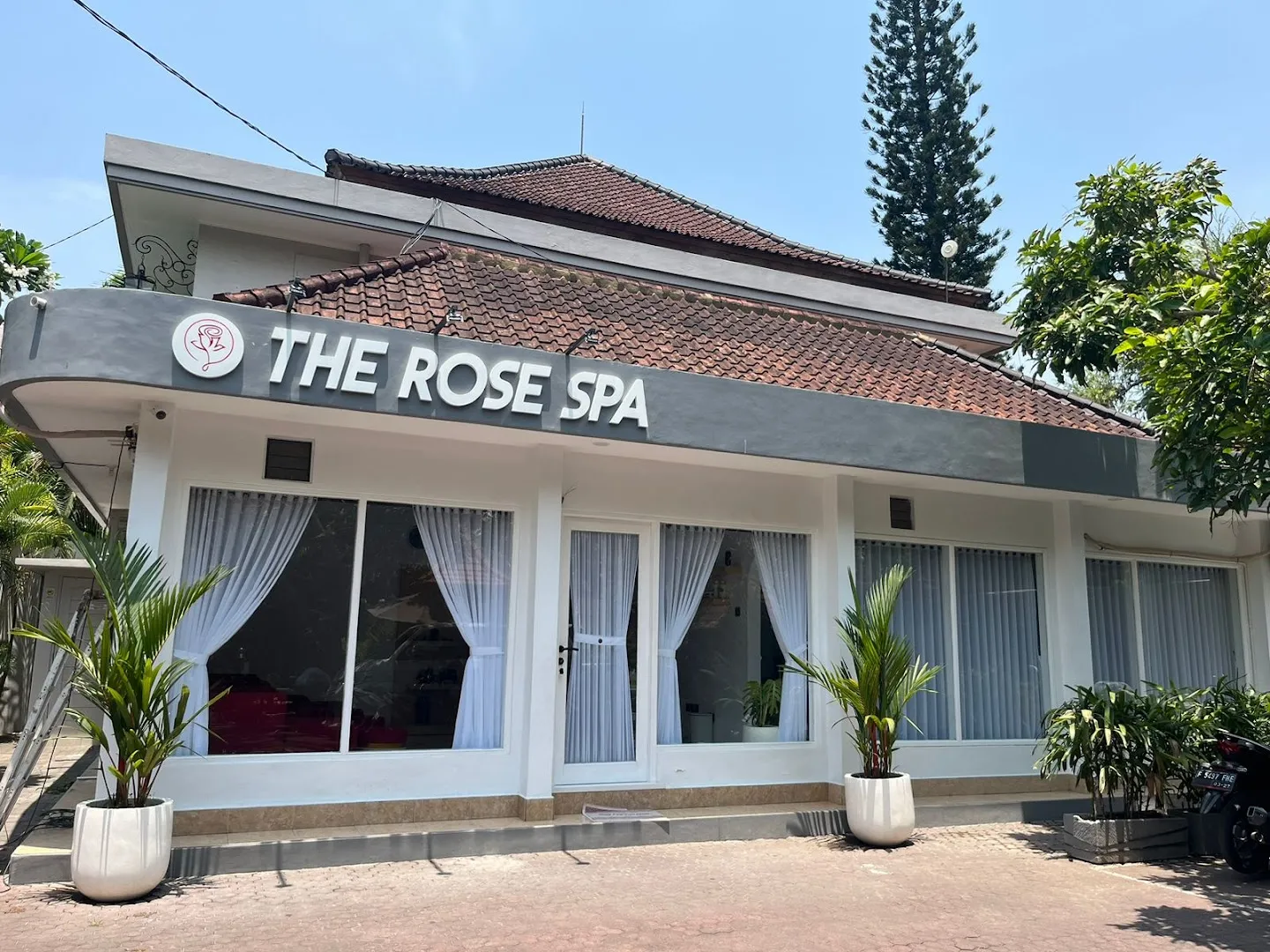 The Rose Spa 1