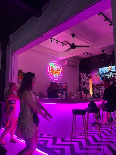 Paradise Takeaway Bar