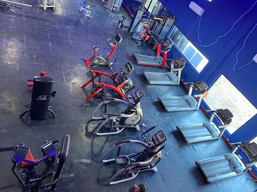 E2 GYM 2